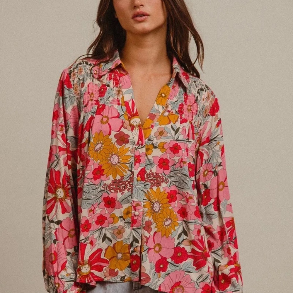 BiBi Woven Floral Printed Shirt Top - Picture 2 of 15